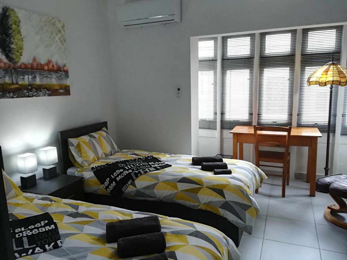 Luxury Apartment Close To Seafront Sliema Exterior photo